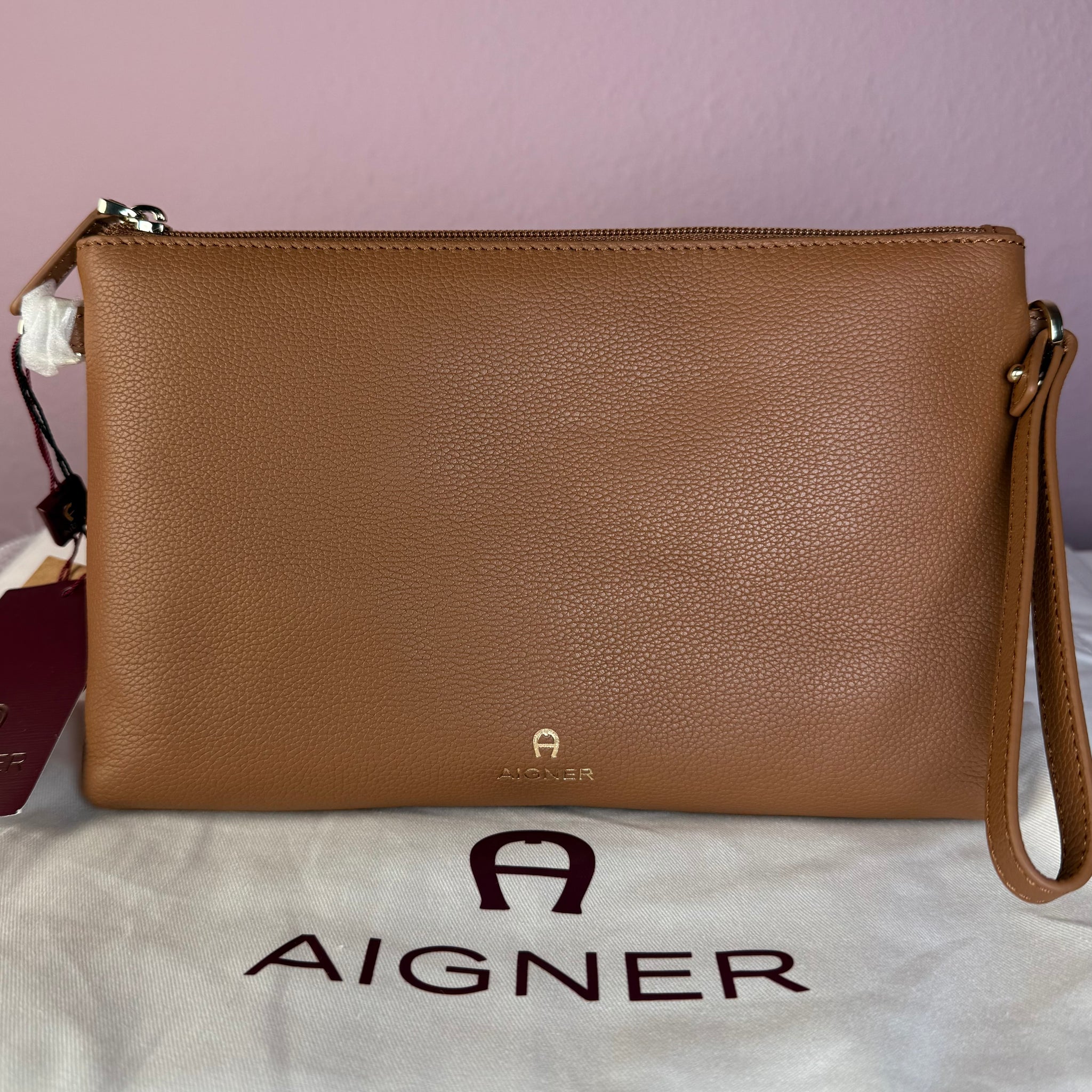Aigner Clutch